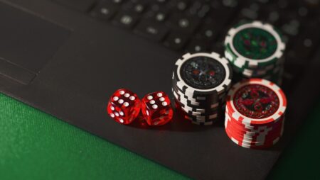 Spil ansvarligt på casino selv med lånte penge